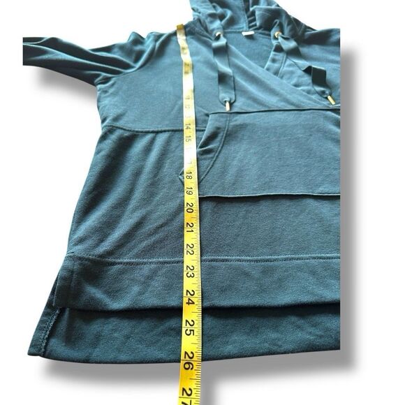 Old Navy Women’s Cross Front French Terry Hoodie M NWT Blue Relaxed Fit - Picture 8 of 8